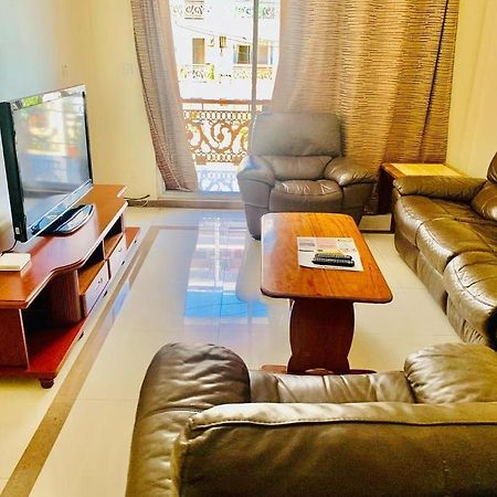 Masaki-Sea View 2-Bedroom Apt With Free Wi-Fi Darüsselam Dış mekan fotoğraf